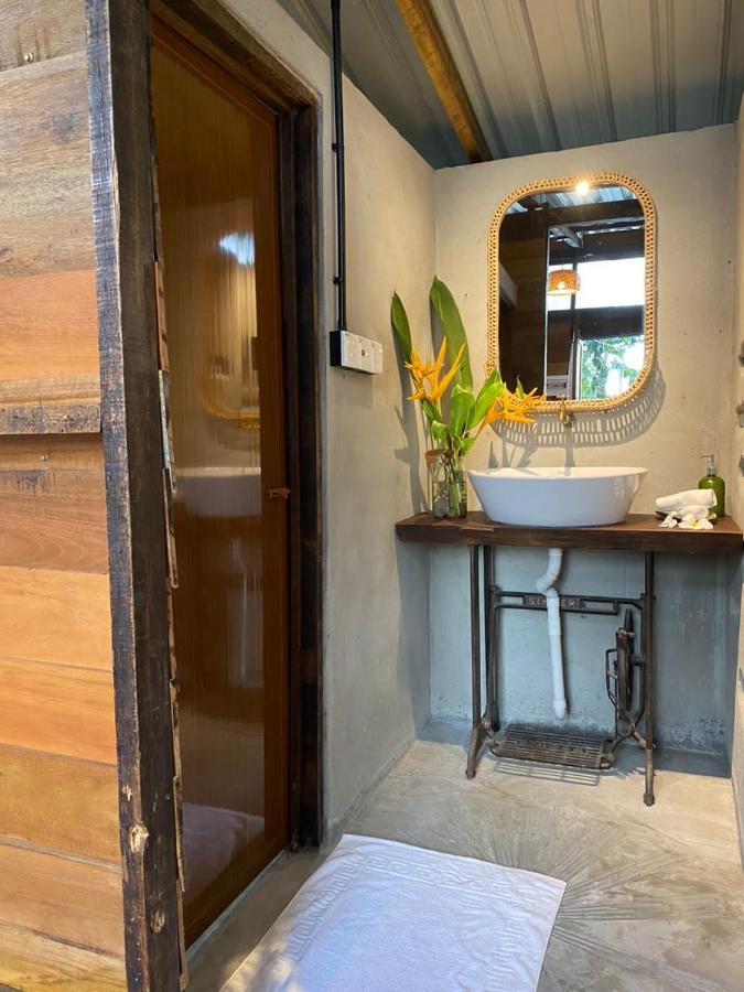 Kebun Lisdtari Farmstay Air Hangat Buitenkant foto